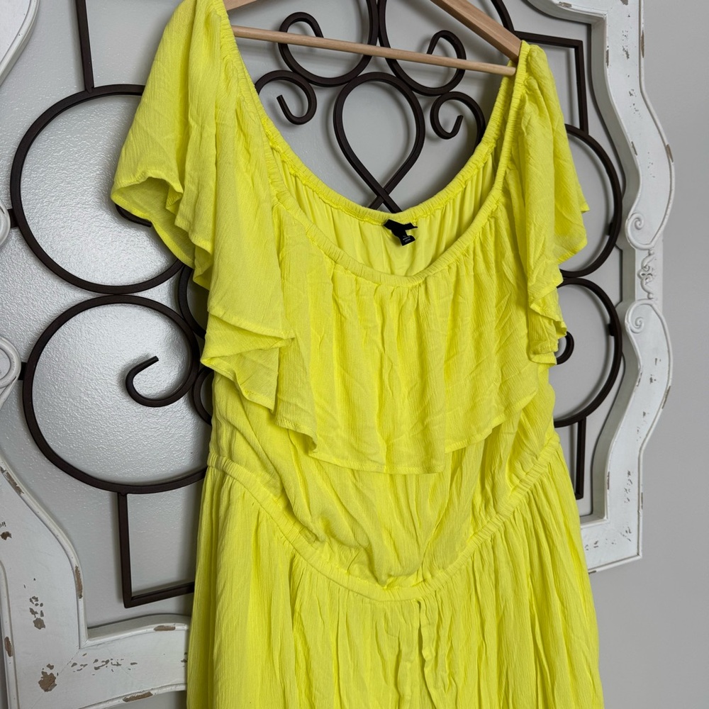 TORRID Size 4 4X Midi Gauze Off-Shoulder Walk-Through Dress in Yellow - Picture 5 of 7